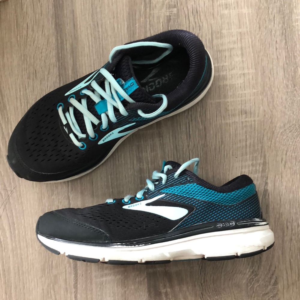 Brooks Dyad 10 Running Shoes